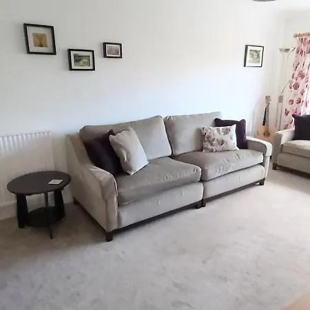 Сasa de vacaciones Willow 4 Bed, Cosy Stopover, Dogs Welcome *